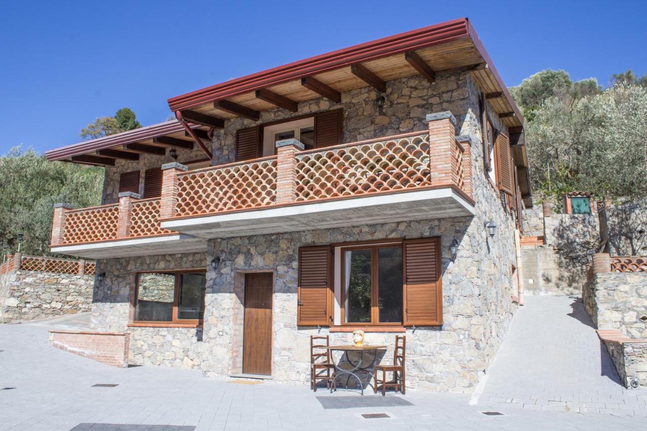 Апартаменти Casa Ziretto Кастельмола Екстер'єр фото